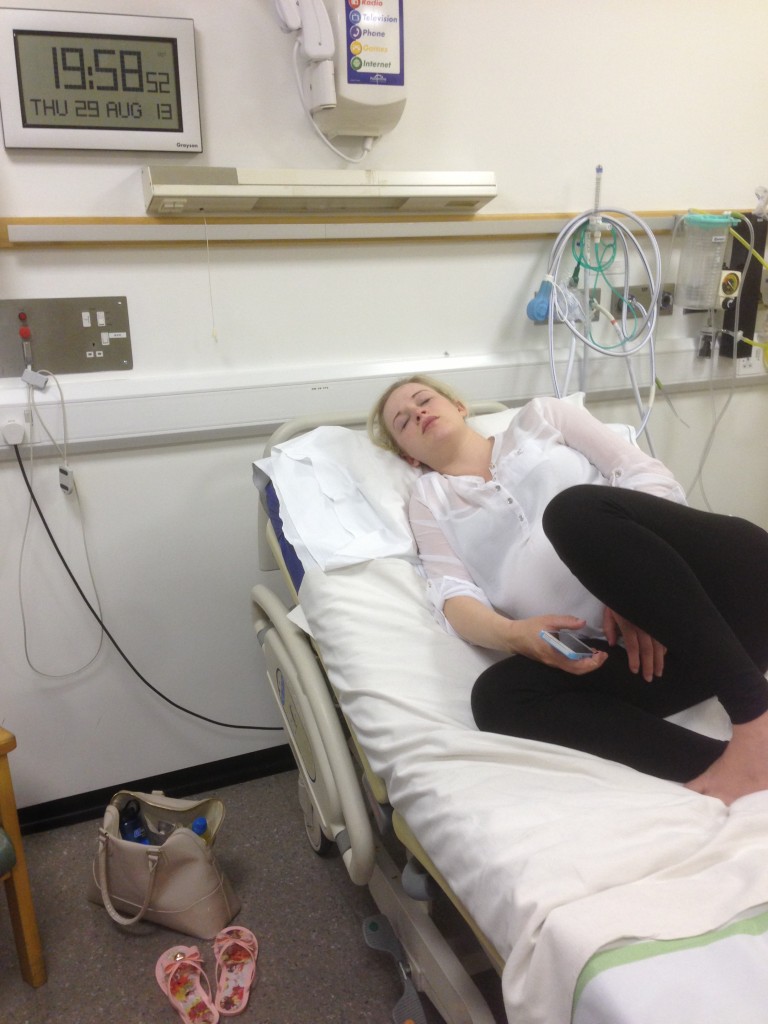 my birth story toby part two august 2013 giving birth painful in hospital room on bed pain gas and air epsiotomy real life account