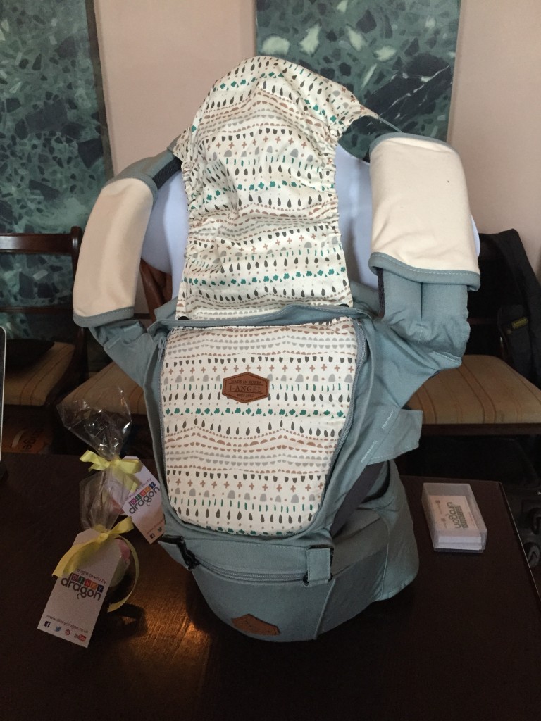 i angel baby carrier dinky dragon