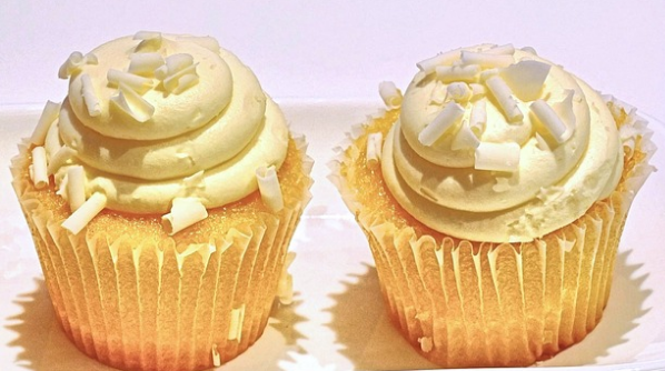 white chocolate cupcakes buttercream cake cakes wykes farm unsalted salted butter baking homemade treats